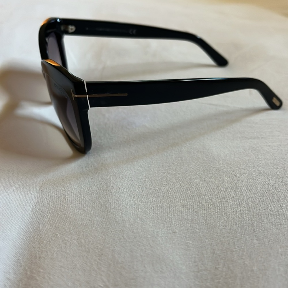 Tom Ford Sunglasses - Picture 3 of 12